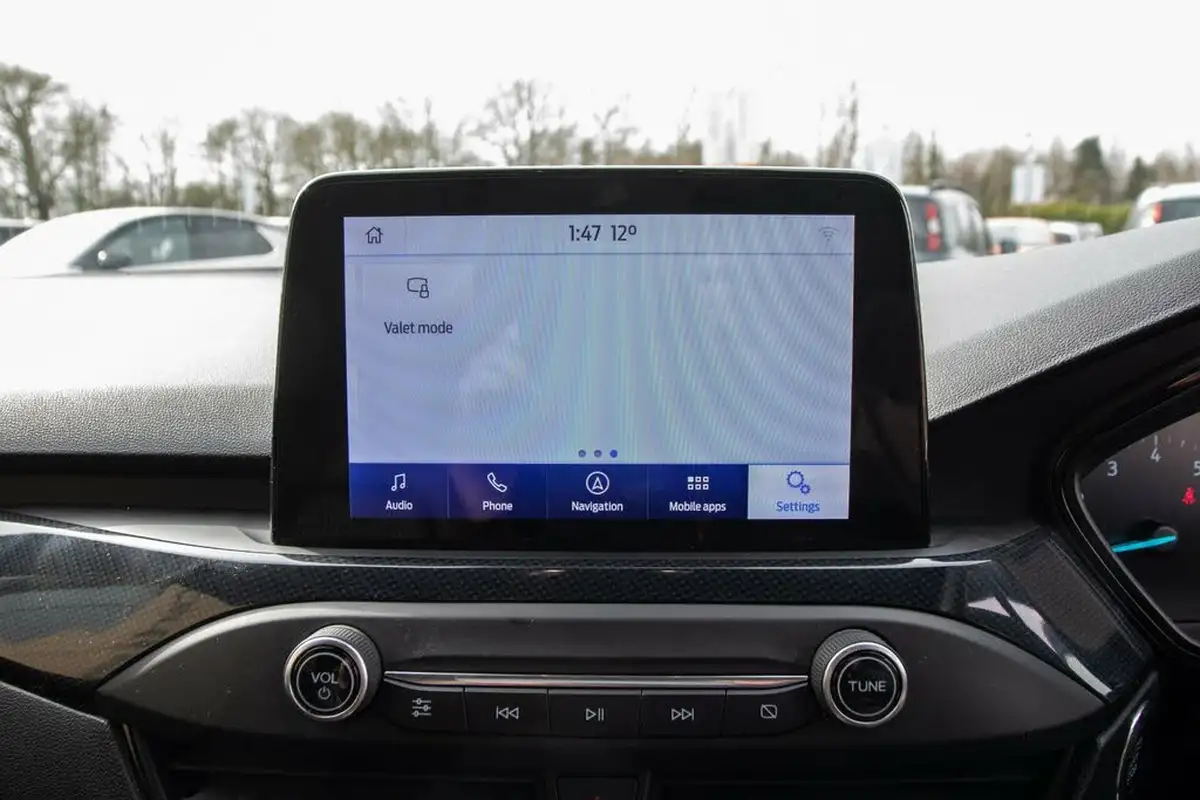 2020-ford-focus-10t-st-line-edition-125ps-hybrid-mhev-hatchback-big-27