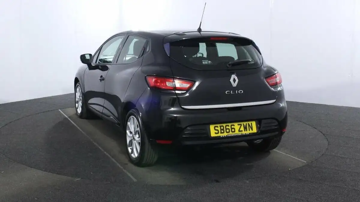 2016-renault-clio-12-dynamique-nav-big-4