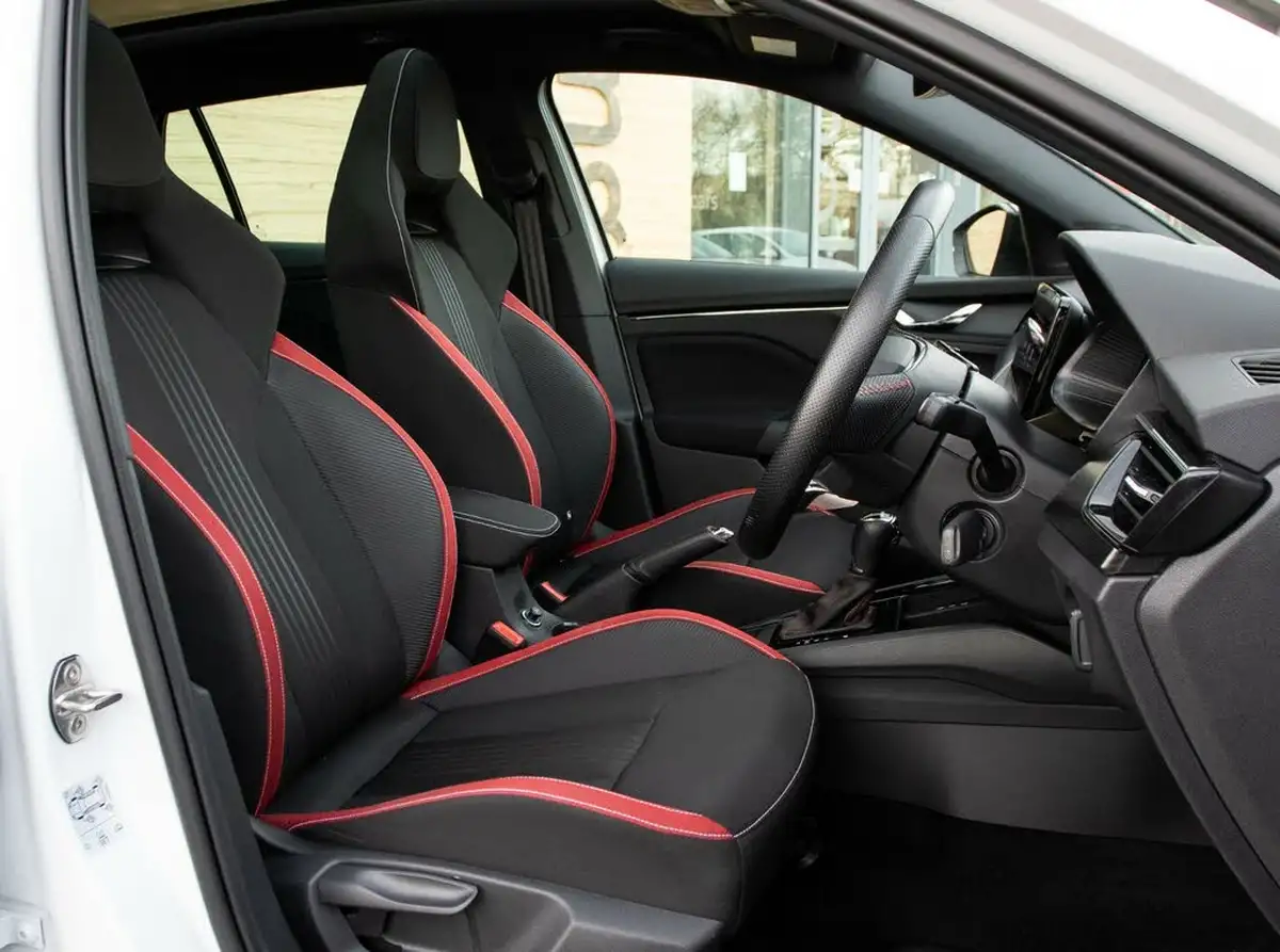 2021-skoda-scala-15-tsi-monte-carlo-dsg-big-32