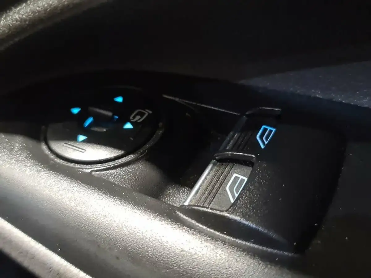2021-ford-transit-connect-15-ecoblue-l2-250-limited-auto-big-34