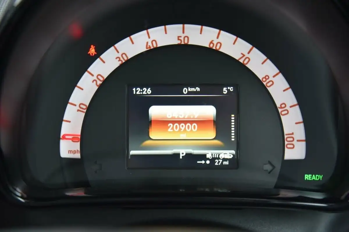 2021-smart-fortwo-eq-exclusive-coupe-big-28