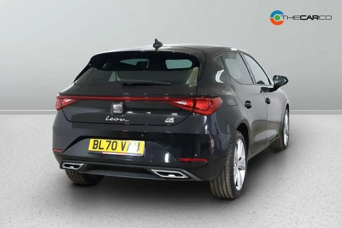 2020-seat-leon-14-e-hybrid-fr-hatchback-big-4