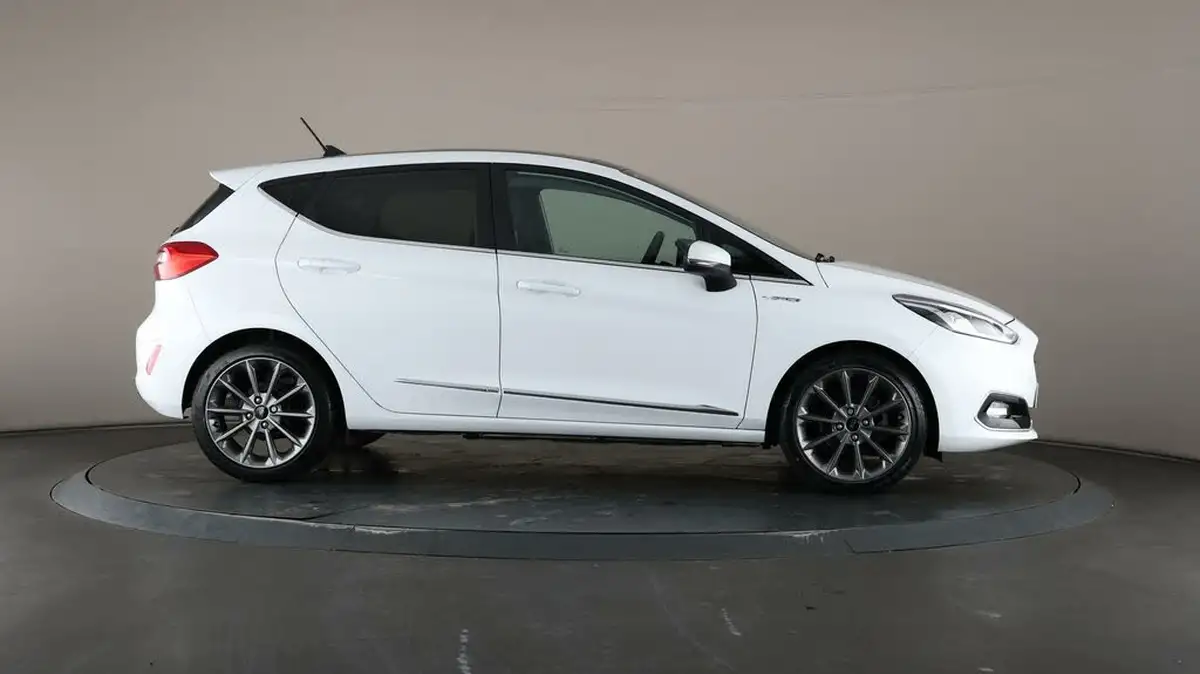 2019-ford-fiesta-10t-vignale-100ps-5d-auto-big-8
