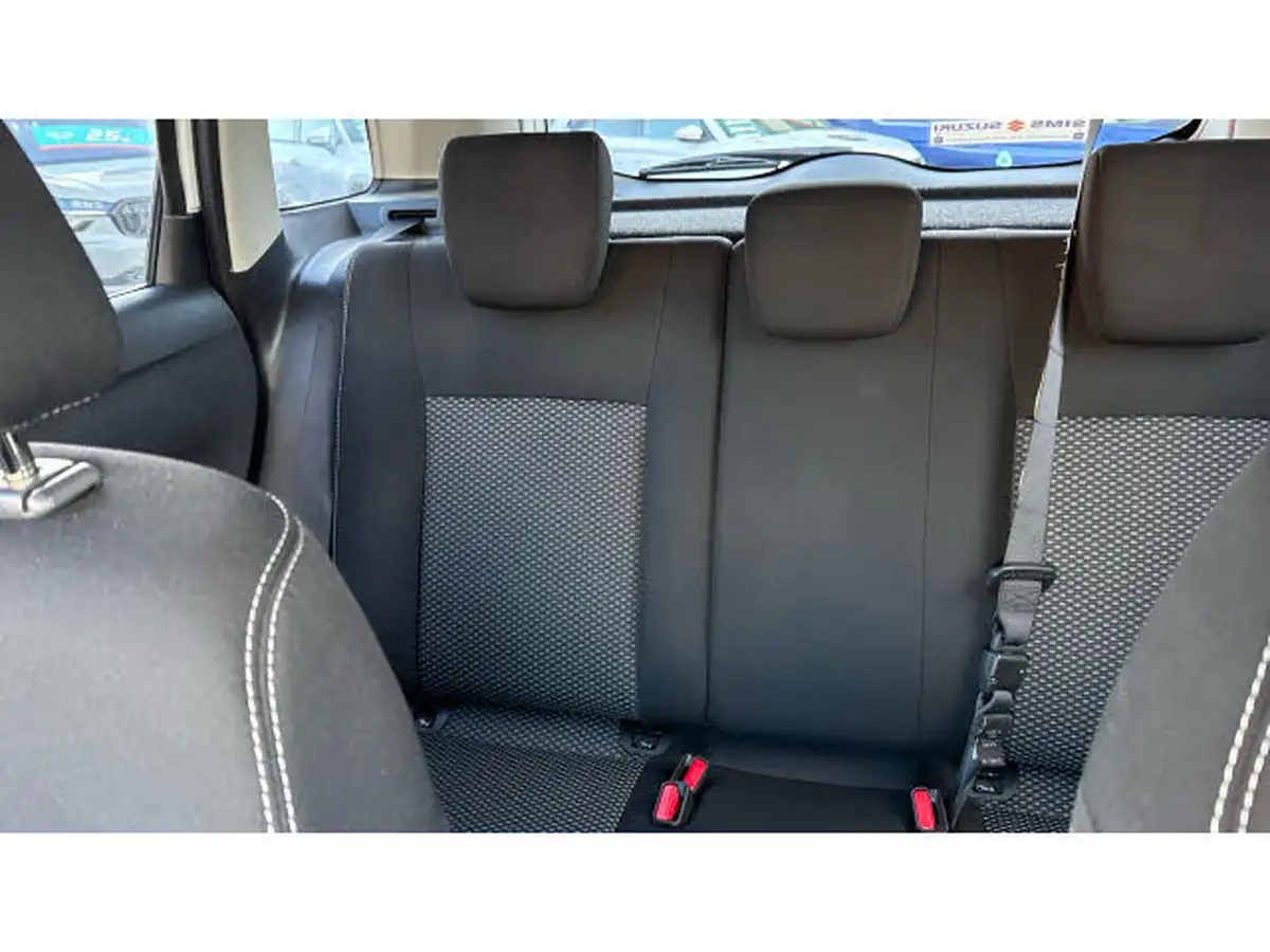 2015-suzuki-vitara-16-sz-t-big-14