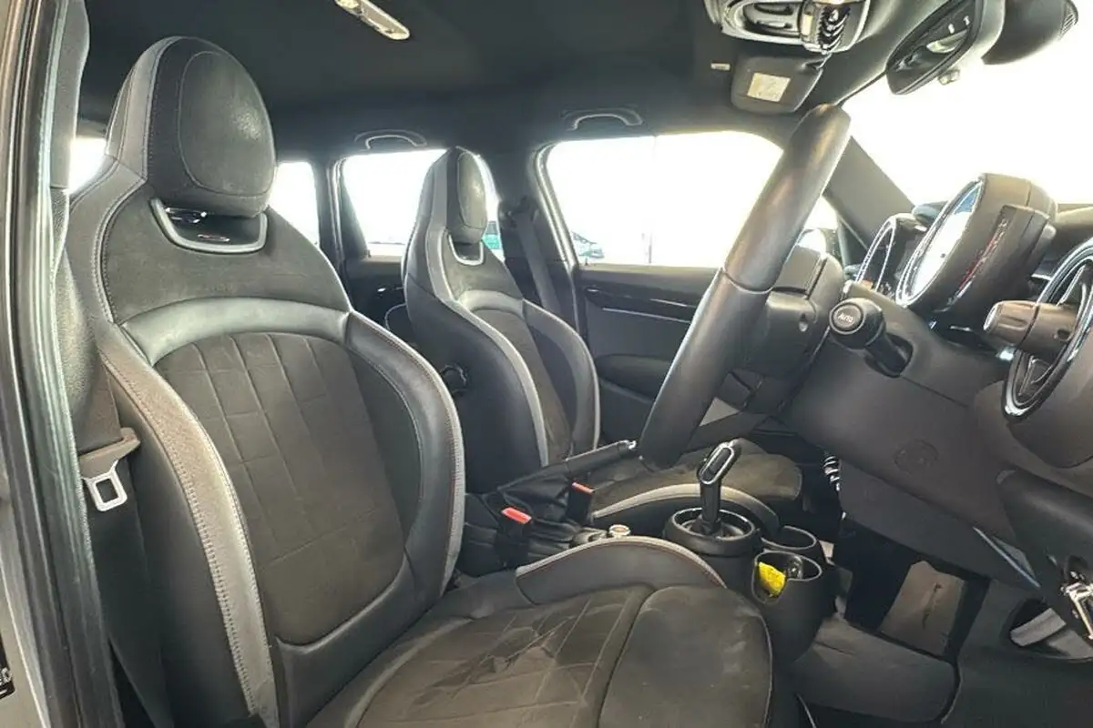 2021-mini-cooper-15-cooper-sport-hatchback-5d-auto-big-12