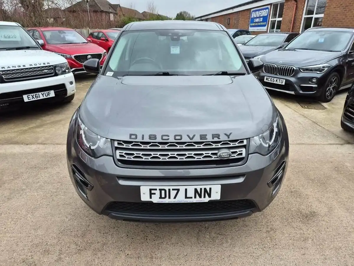 2017-land-rover-discovery-sport-20td4-pure-edition-big-2