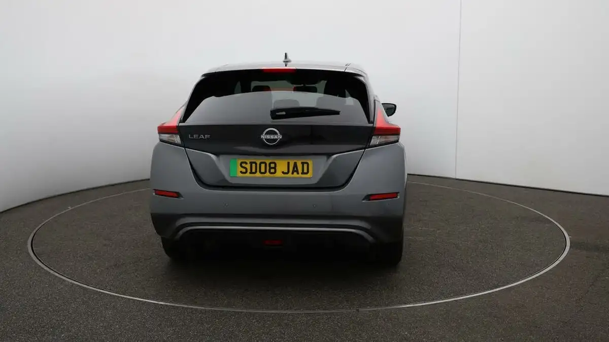 2022-nissan-leaf-e-n-connecta-39kwh-big-6