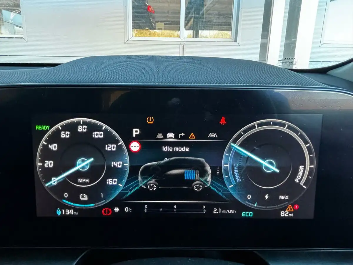 2024-kia-niro-ev-e-3-big-15