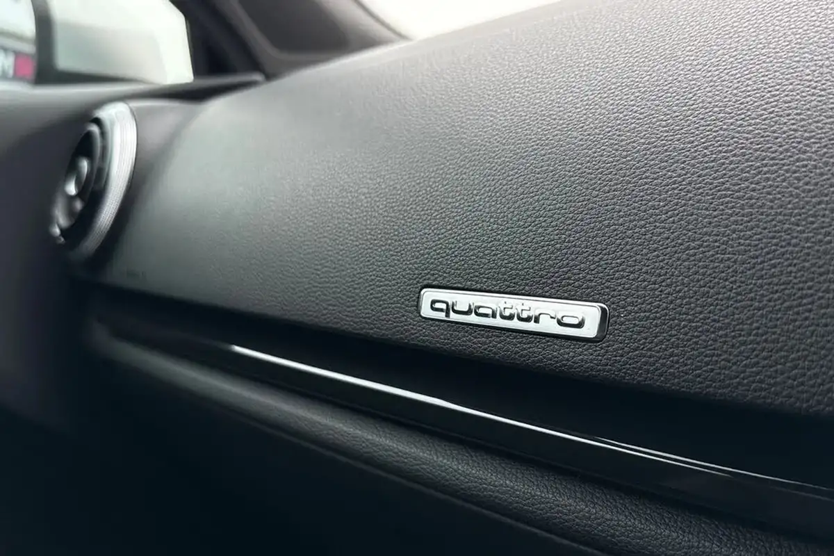2016-audi-rs3-25-tfsi-quattro-nav-big-41