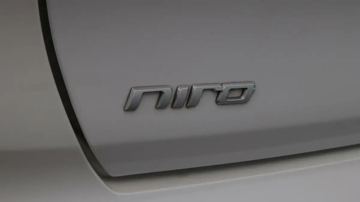2021-kia-e-niro-ev-2-134bhp-39-big-20