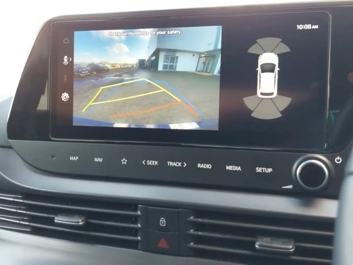 2024-hyundai-i20-10-t-gdi-premium-big-16