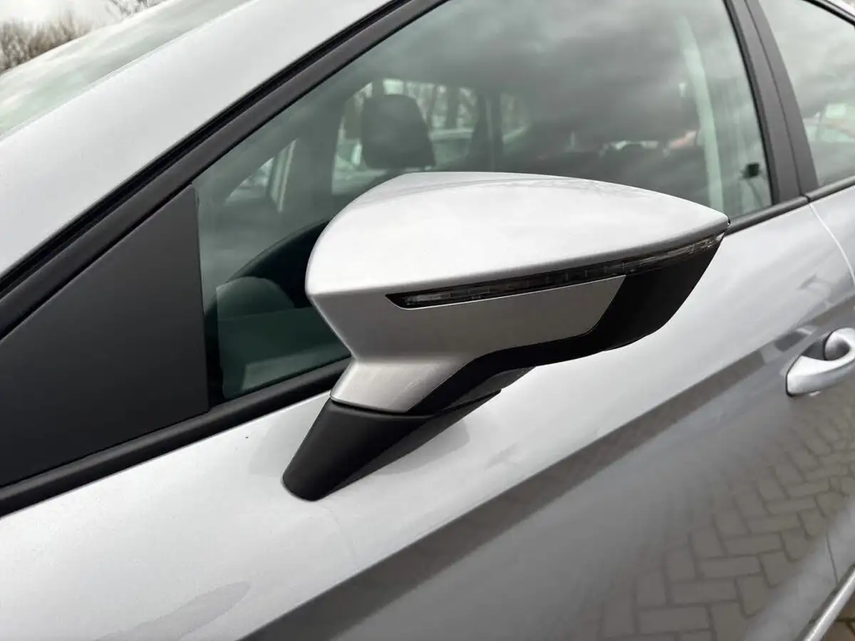 2022-seat-ibiza-10-tsi-se-technology-big-15
