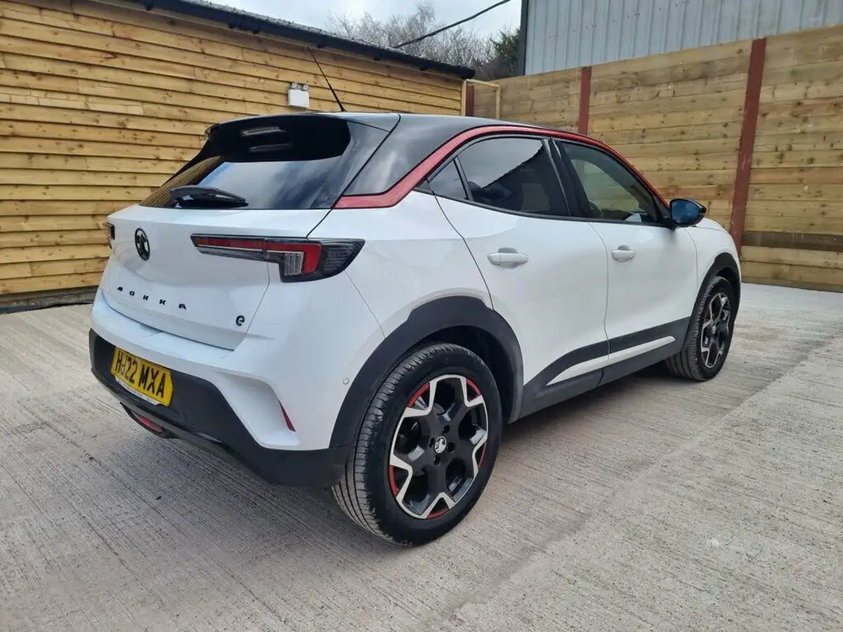 2022-vauxhall-mokka-e-sri-premium-big-2