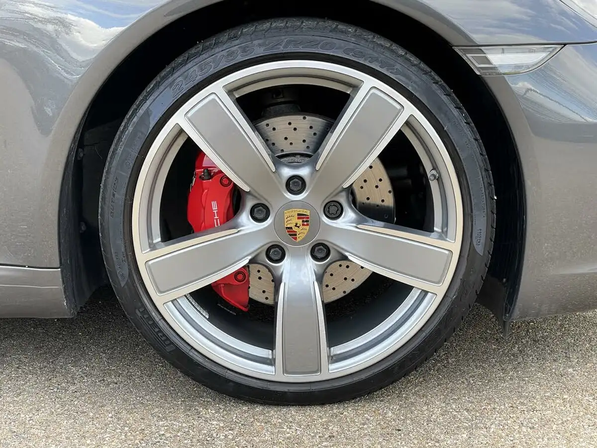2018-porsche-911-30-carrera-s-420bhp-coupe-pdk-big-14