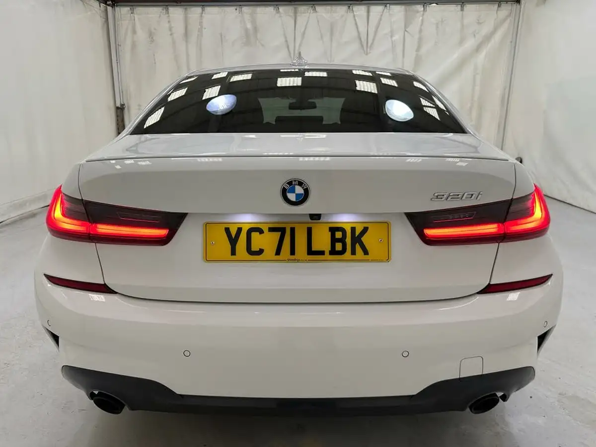 2021-bmw-3-series-20-320i-m-sport-saloon-4d-big-7