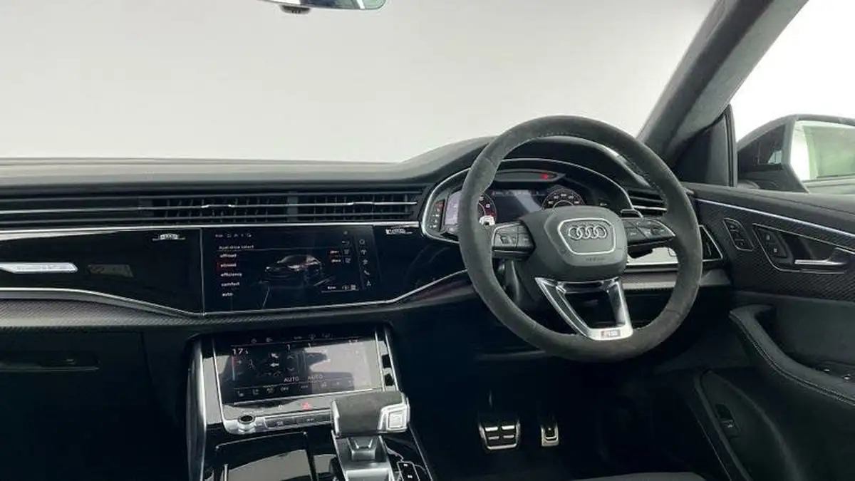 2024-audi-rs-q8-40-tfsi-launch-edition-big-28