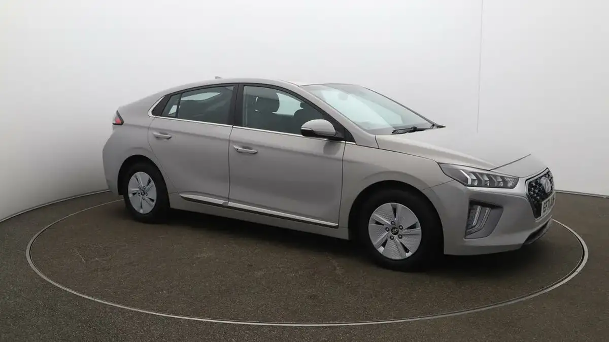 2021-hyundai-ioniq-16-gdi-premium-hybrid-big-43