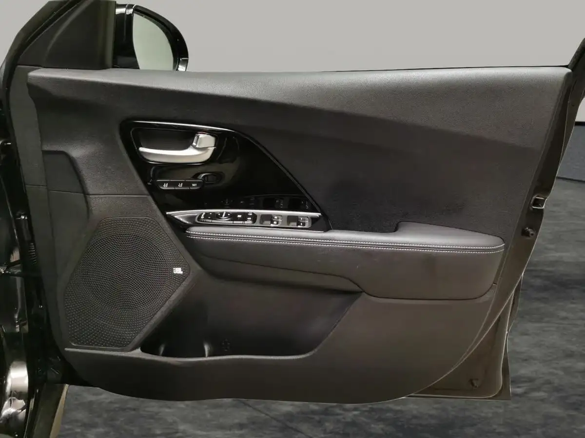 2022-kia-e-niro-ev-4-big-32