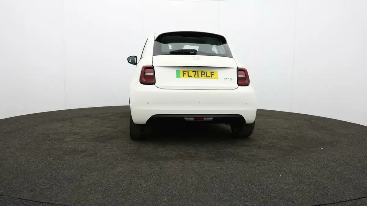 2021-fiat-500-e-icon-big-41