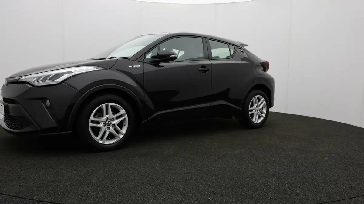 2021-toyota-c-hr-18-vvt-i-icon-big-60