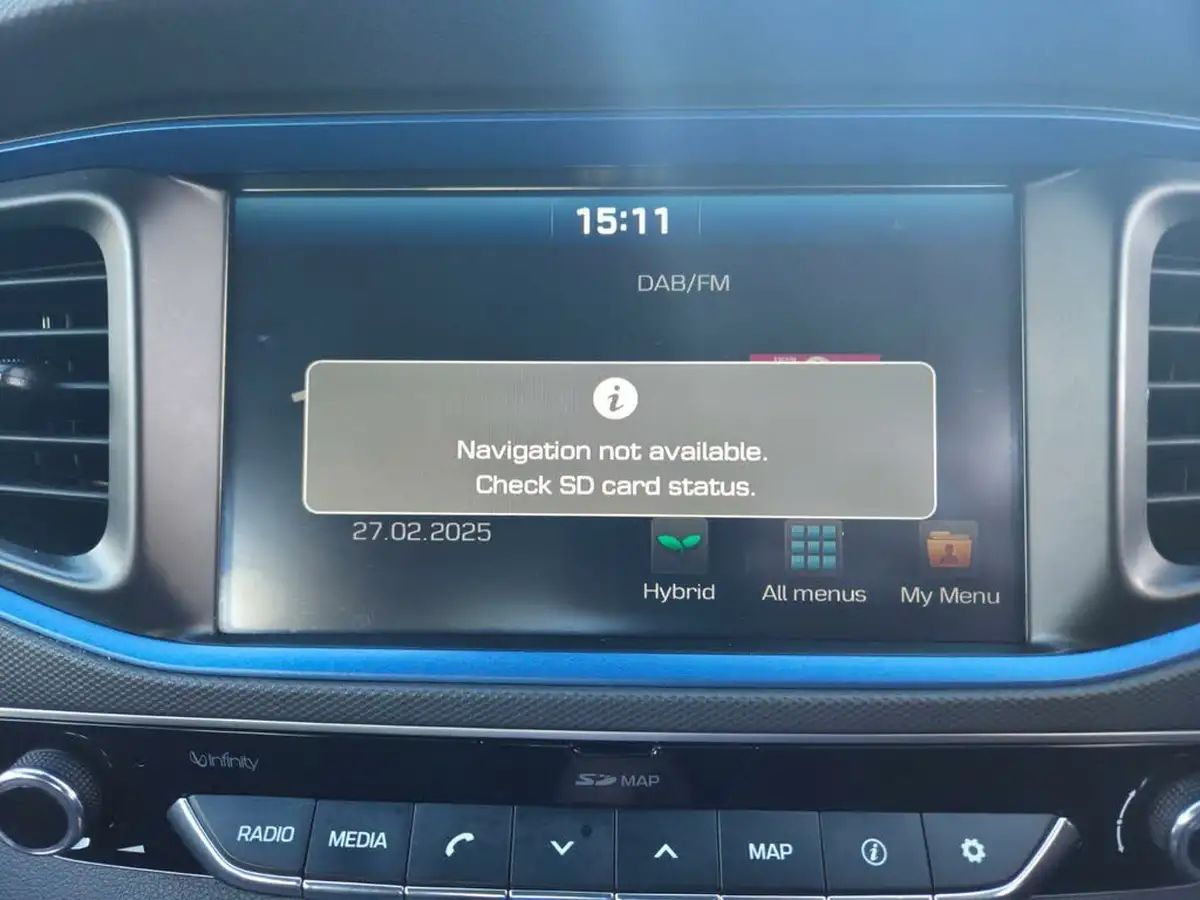 2018-hyundai-ioniq-16-gdi-premium-hybrid-big-14