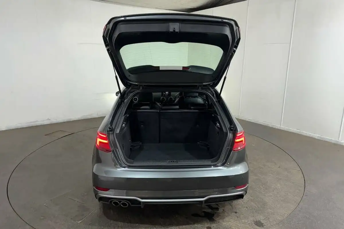 2020-audi-a3-20-35-tdi-s-line-sportback-5d-tronic-big-45