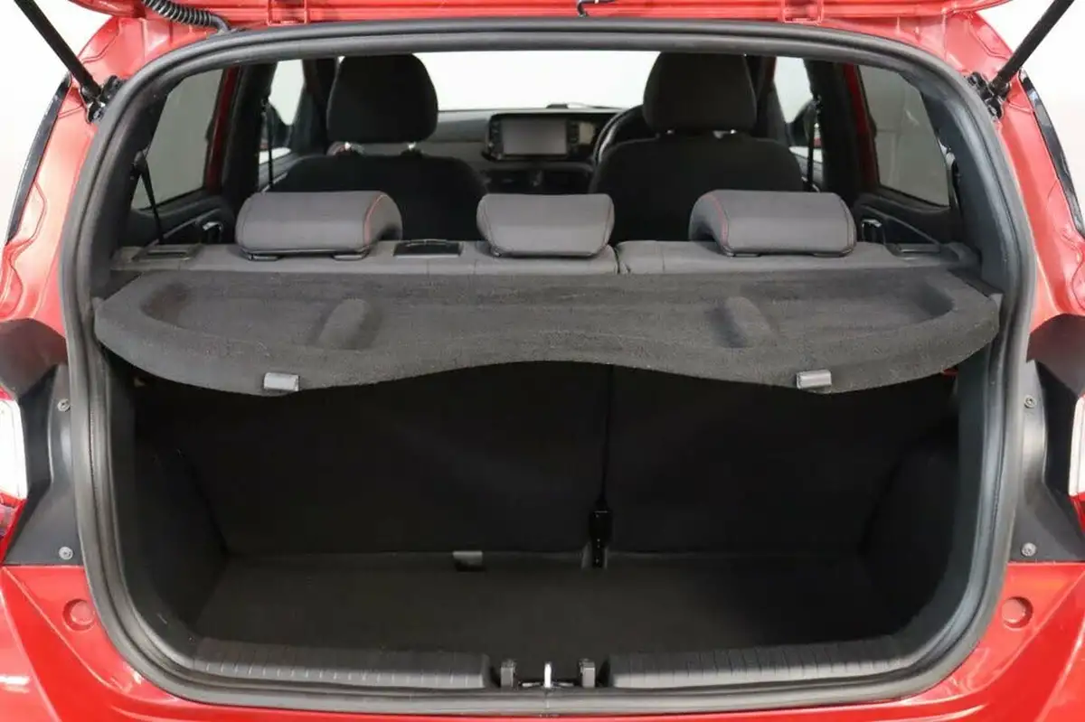 2021-hyundai-i10-10-t-gdi-n-line-big-17
