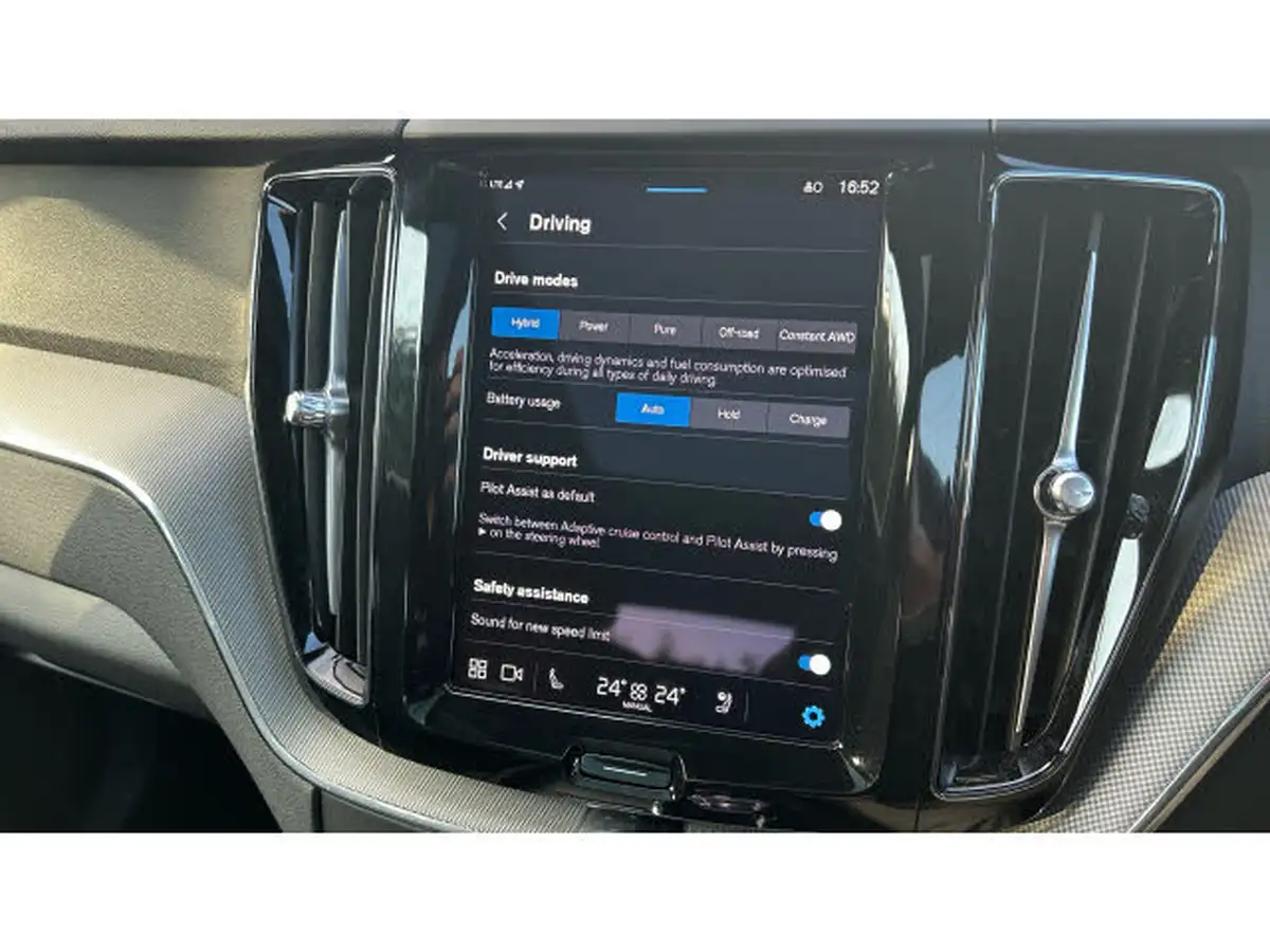 2024-volvo-xc60-20-t6-plus-black-edition-big-34