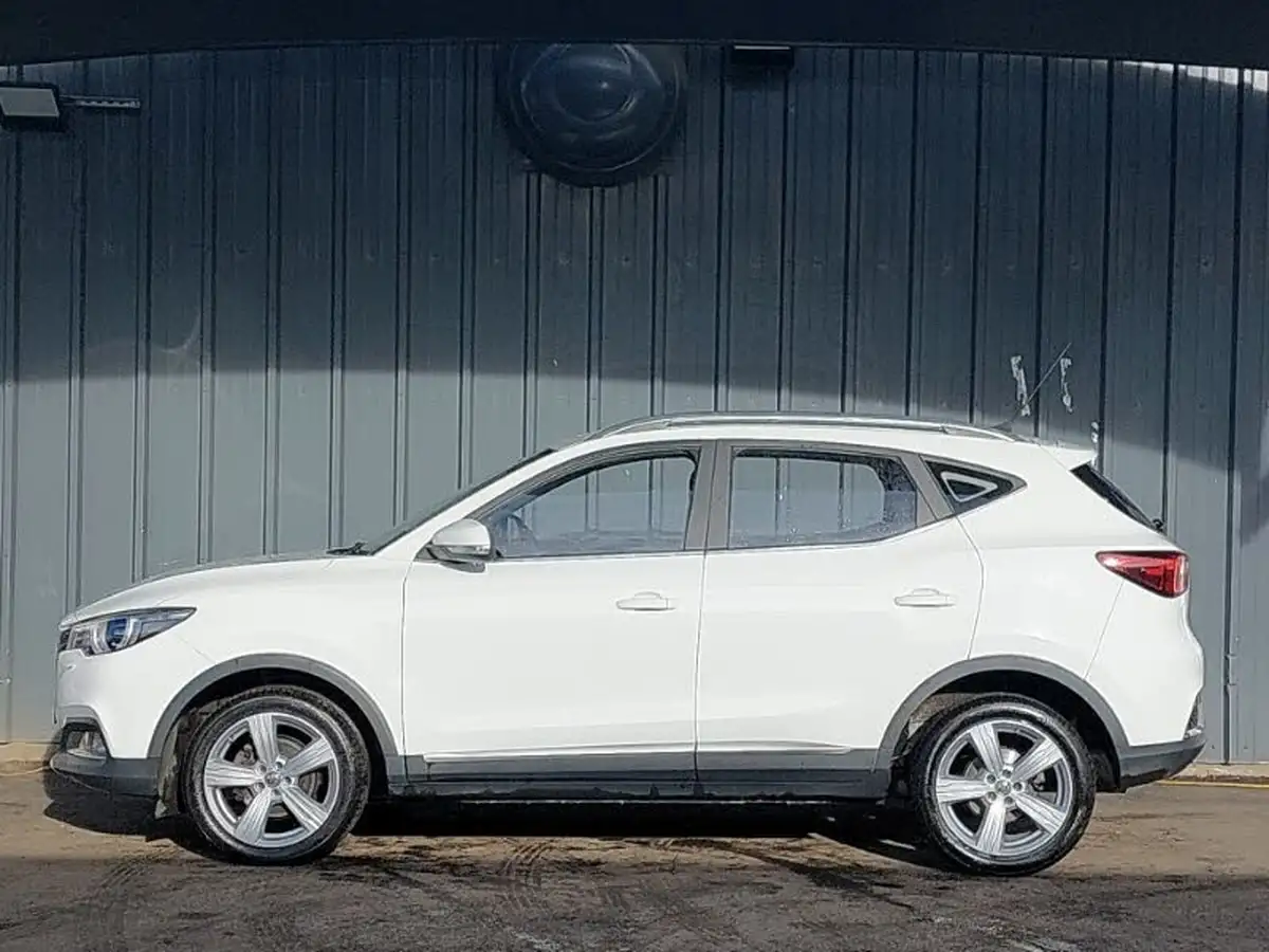 2019-mg-zs-suv-15-vti-tech-exclusive-105bhp-big-3