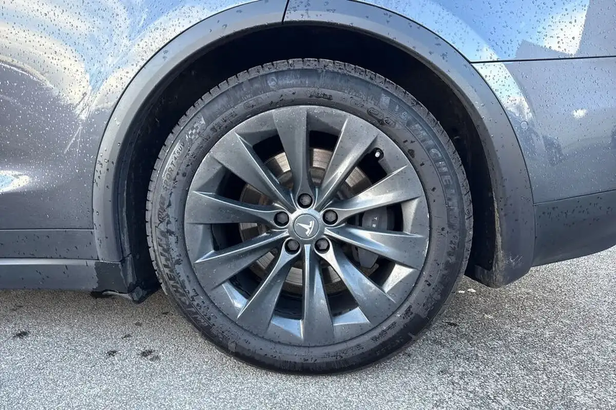2019-tesla-model-x-e-100d-big-22