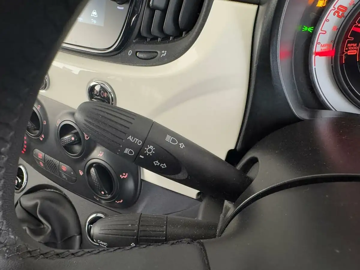 2022-fiat-500-10-dolcevita-big-20
