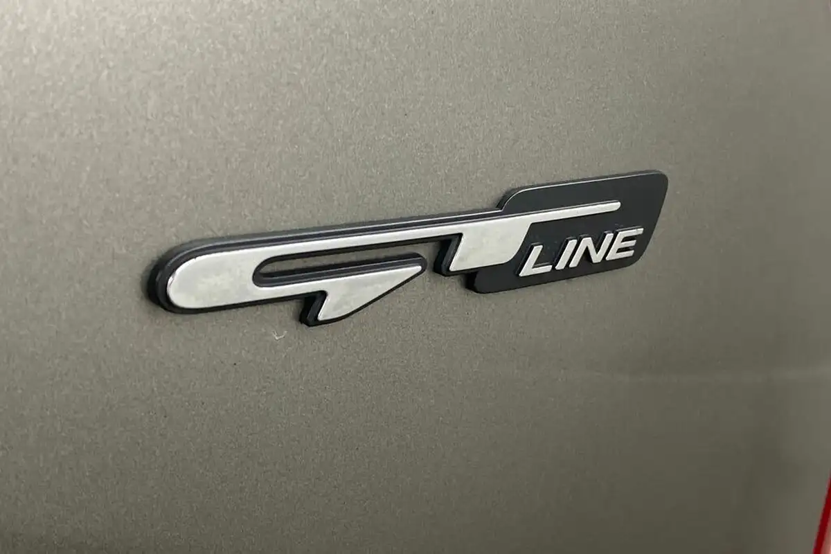 2019-kia-picanto-125-gt-line-big-15