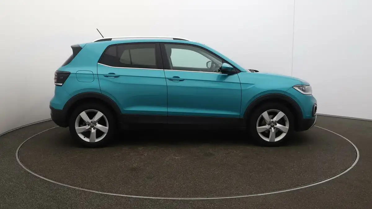 2022-volkswagen-t-cross-10-tsi-sel-dsg-big-40