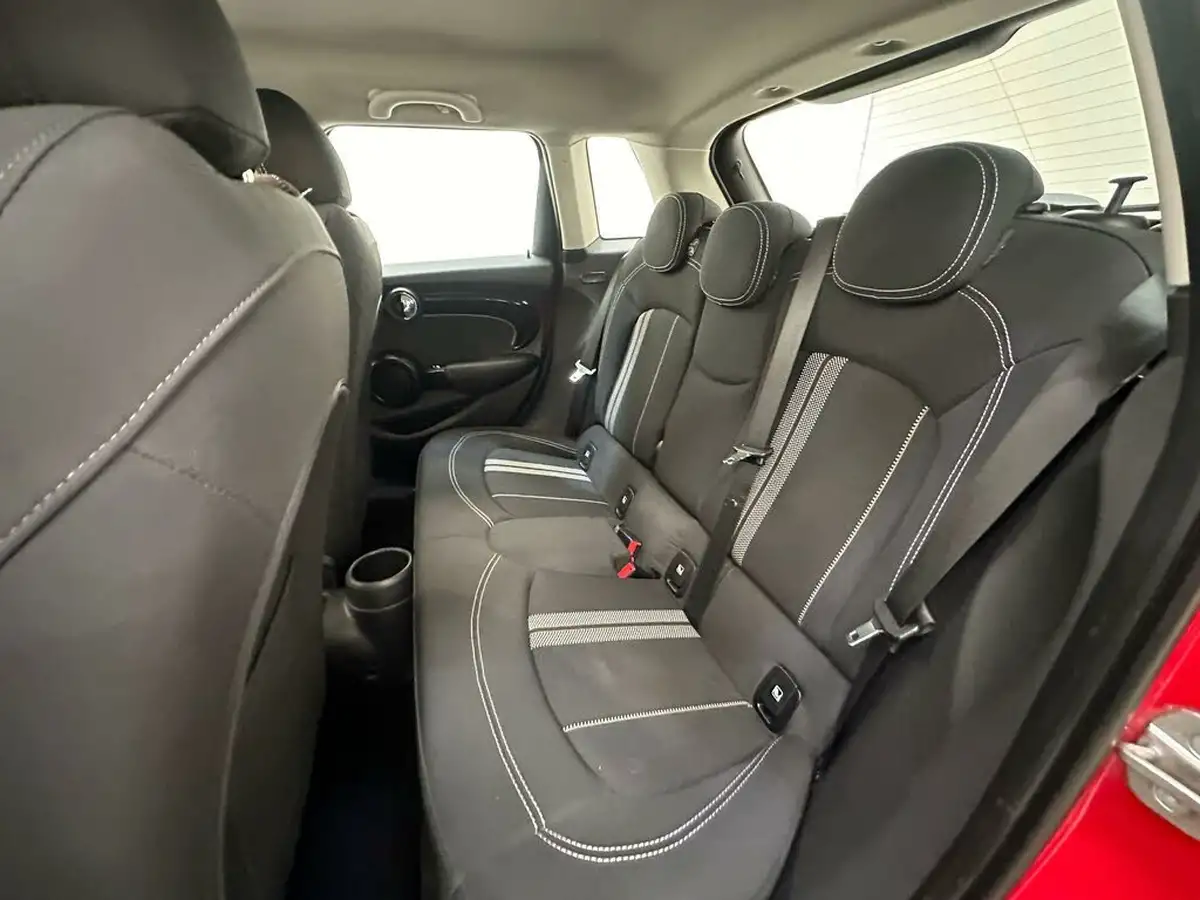 2021-mini-cooper-20-cooper-s-classic-hatchback-5d-big-19