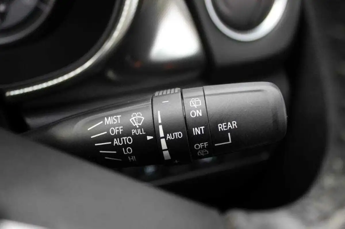2023-suzuki-vitara-14-boosterjet-sz5-big-31