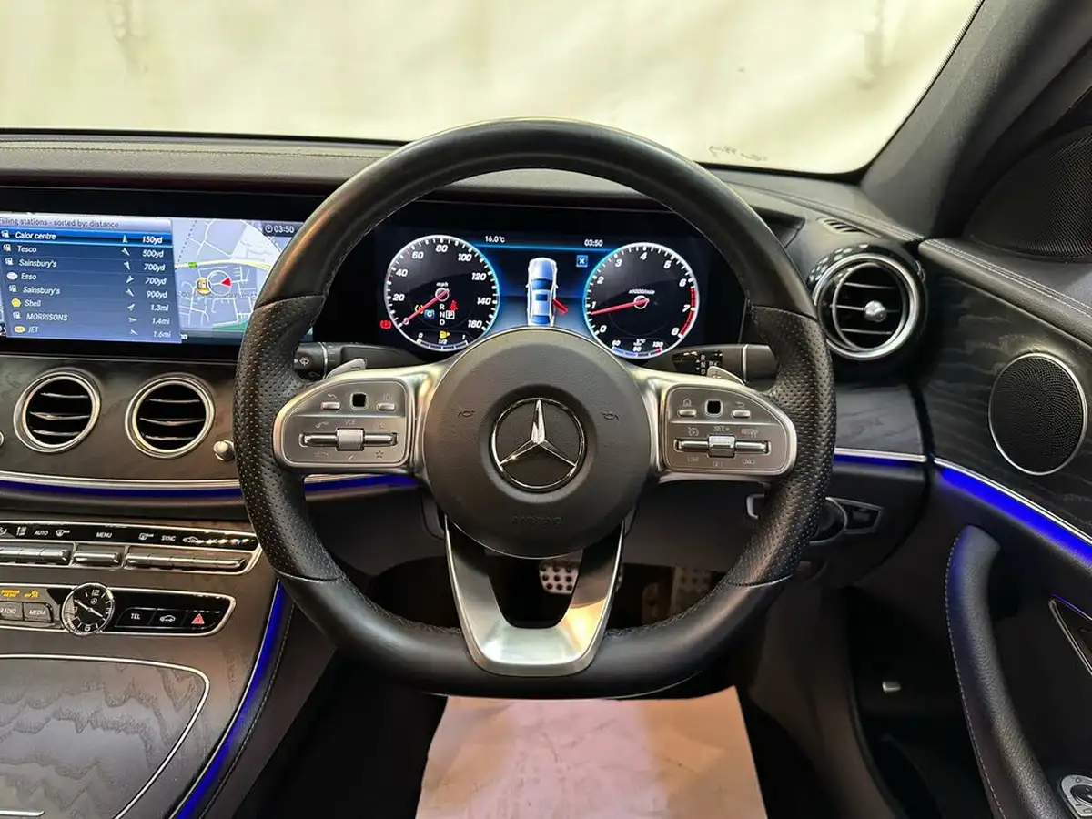 2020-mercedes-benz-e-class-20-e200-amg-line-edition-saloon-4d-big-15