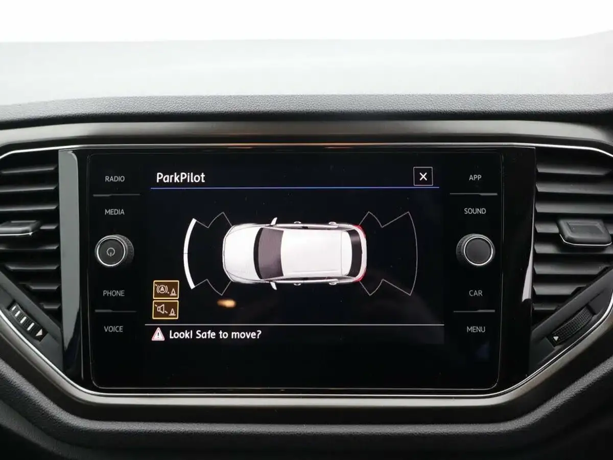 2019-volkswagen-t-roc-16tdi-se-big-21