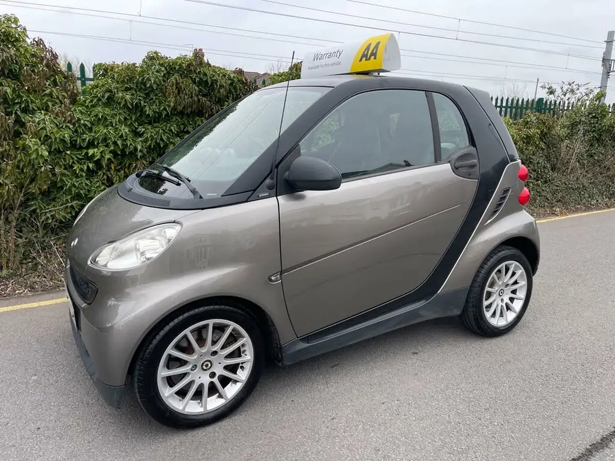 2009-smart-fortwo-10-passion-71bhp-coupe-big-13