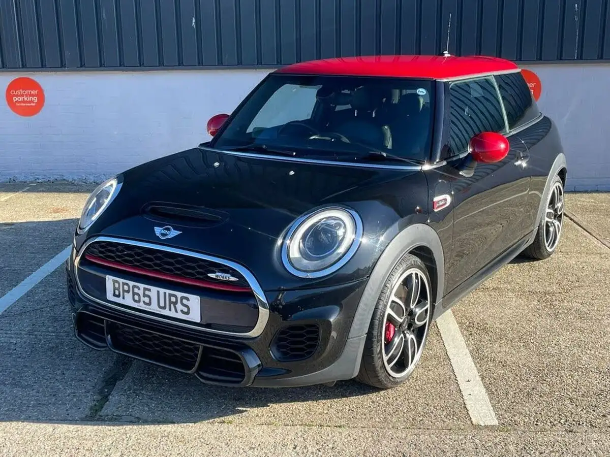 2016-mini-cooper-20-cooper-jcw-big-78