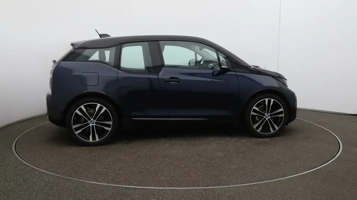 2022-bmw-i3-e-120-ah-s-big-8