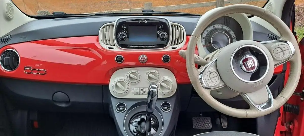 2016-fiat-500-09-lounge-85bhp-dualogic-big-13