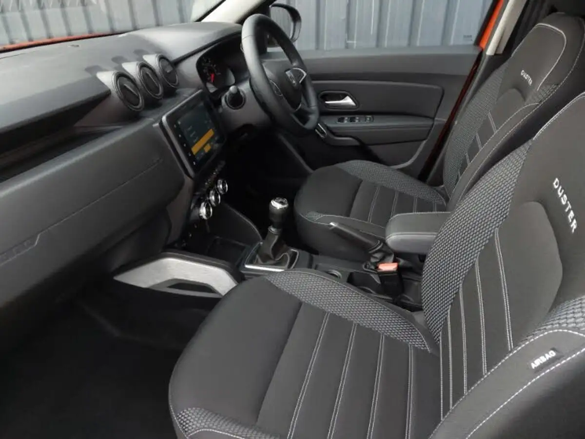 2022-dacia-duster-09-tce-prestige-big-4