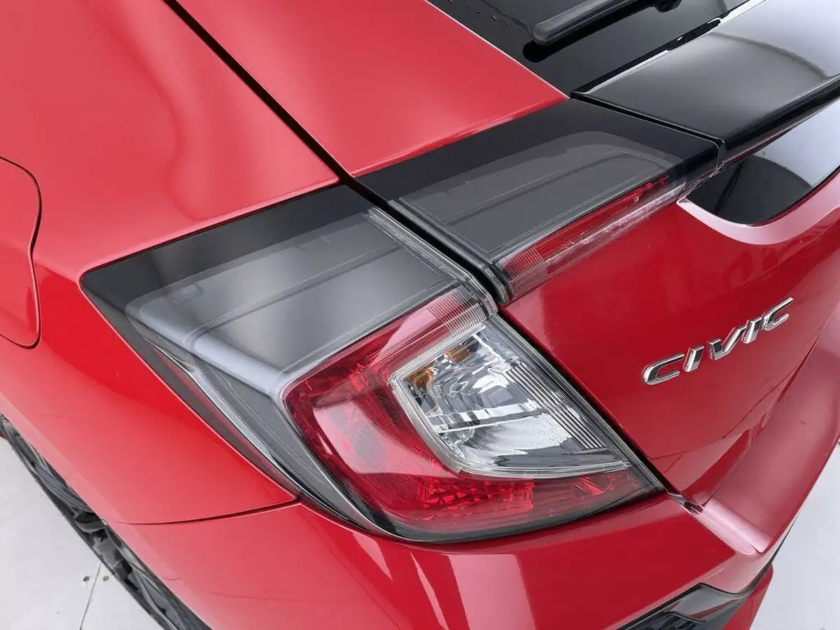 2019-honda-civic-10-vtec-turbo-sr-hatchback-5d-big-19
