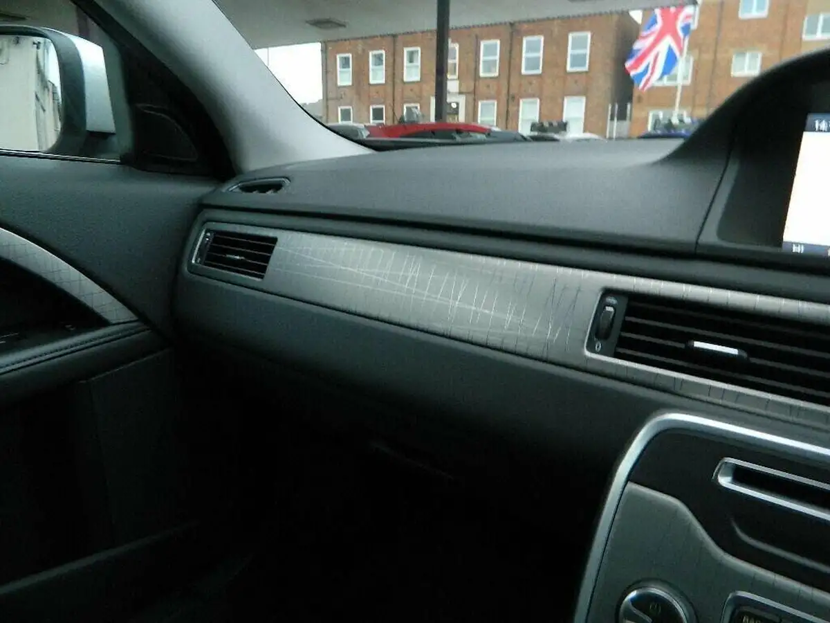 2013-volvo-xc70-24td-d4-se-lux-163bhp-ss-geartronic-big-60