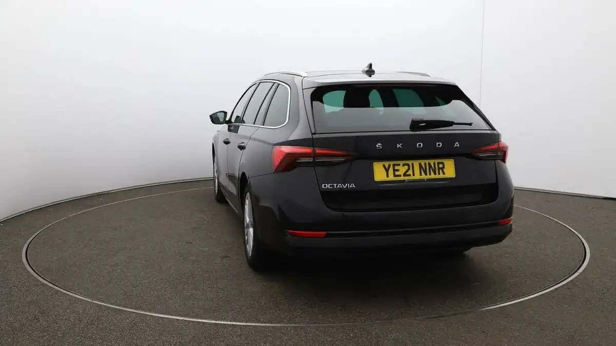 2021-skoda-octavia-15-tsi-se-l-estate-big-59