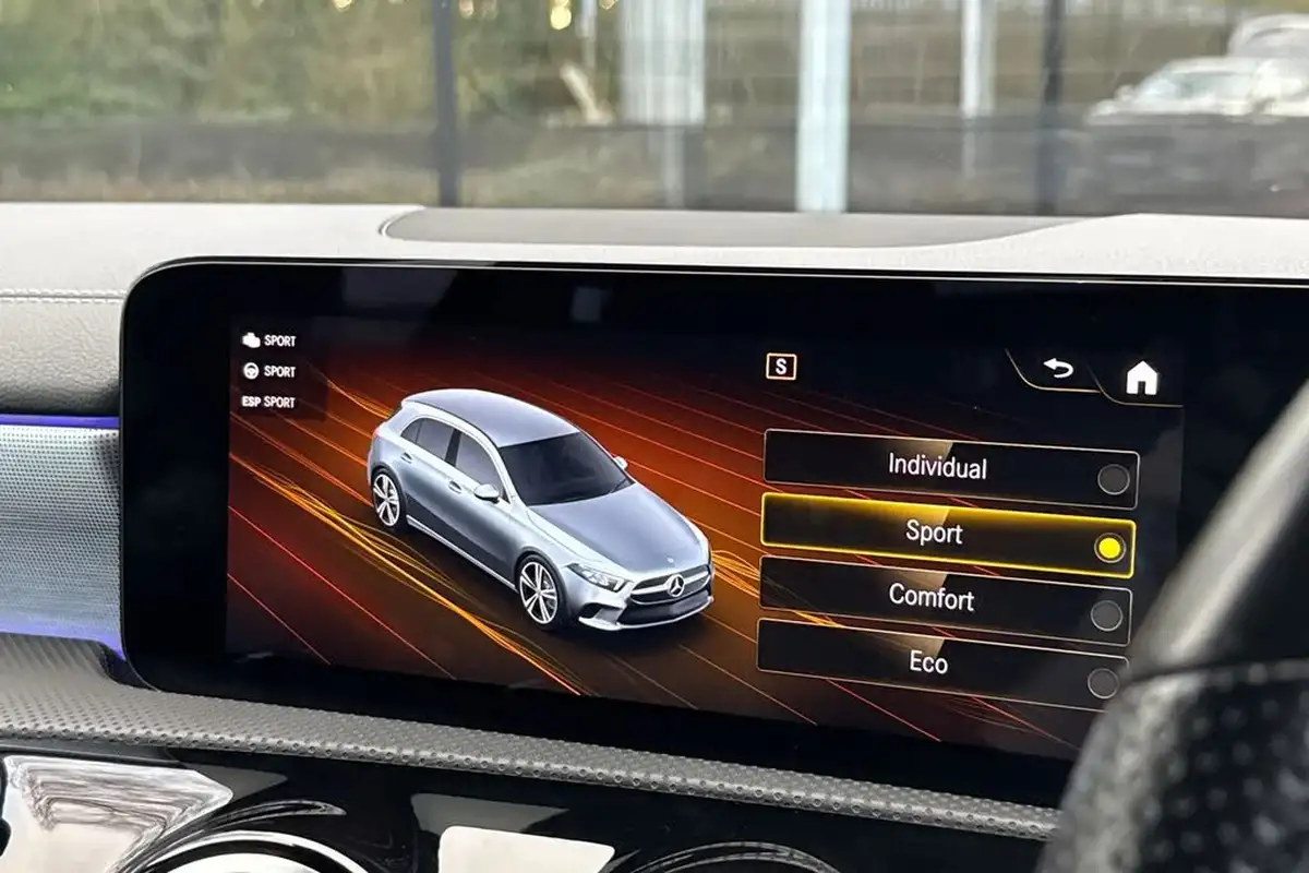 2021-mercedes-benz-a-class-20d-a220d-exclusive-edition-plus-big-46