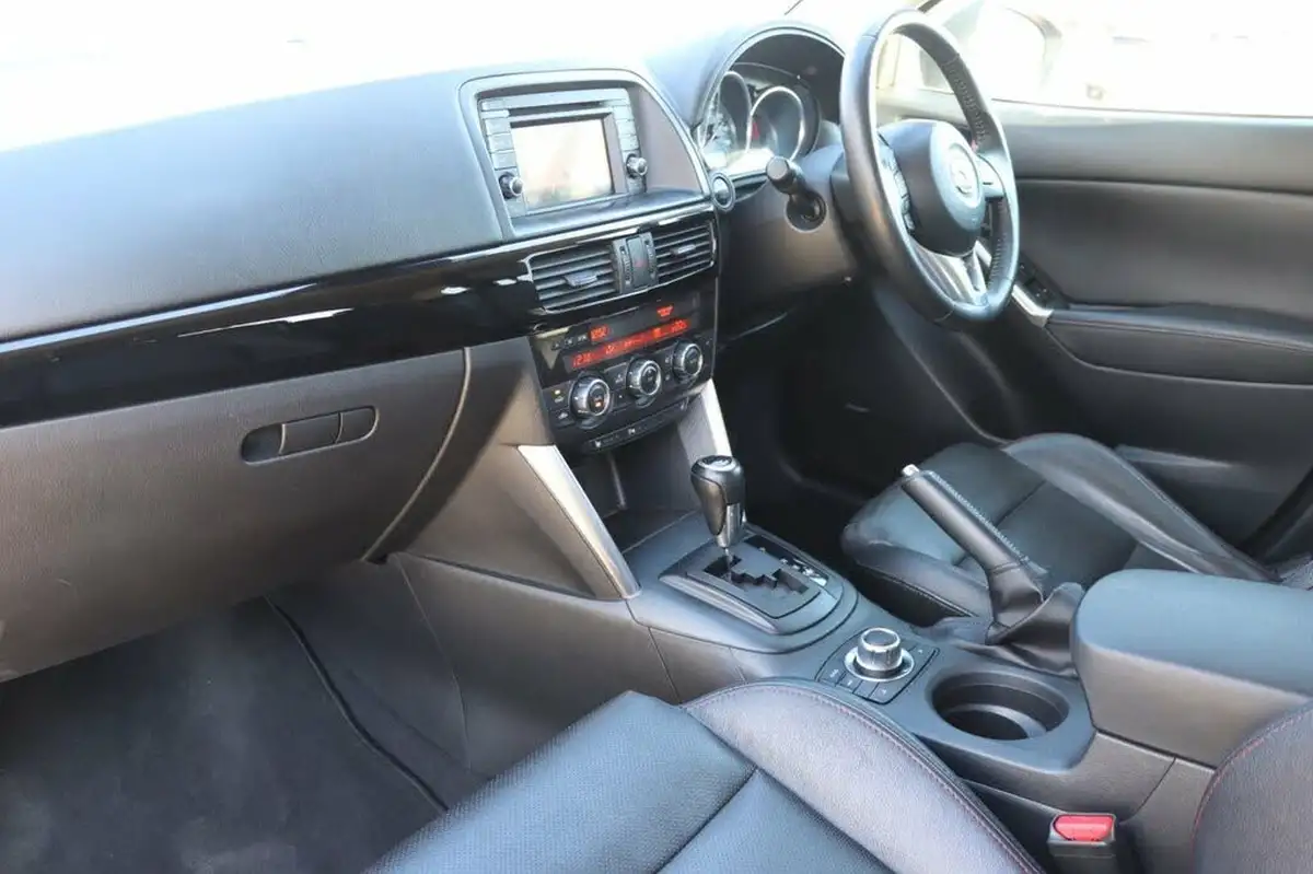 2013-mazda-cx-5-22td-sport-175ps-awd-nav-auto-big-22