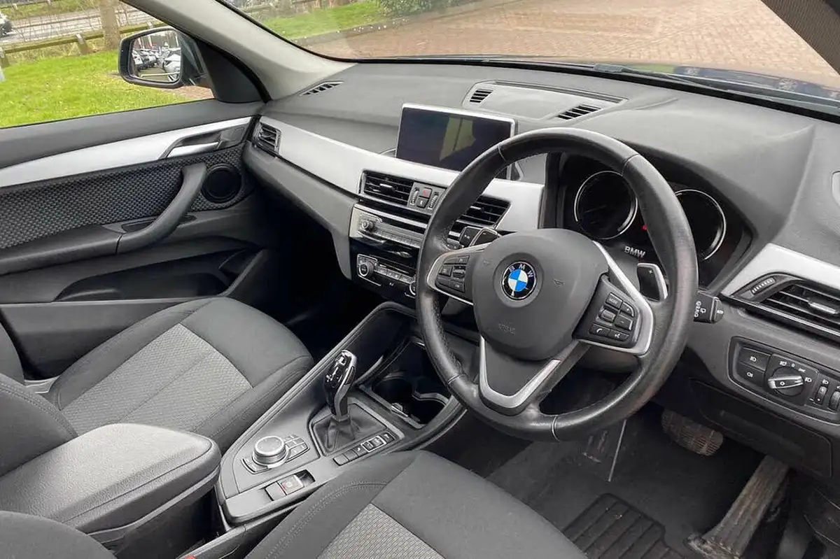 2020-bmw-x1-20-sdrive20i-se-189bhp-big-5