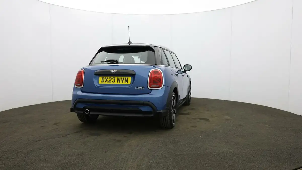 2023-mini-cooper-15-cooper-exclusive-premium-auto-hatchback-5d-auto-big-60