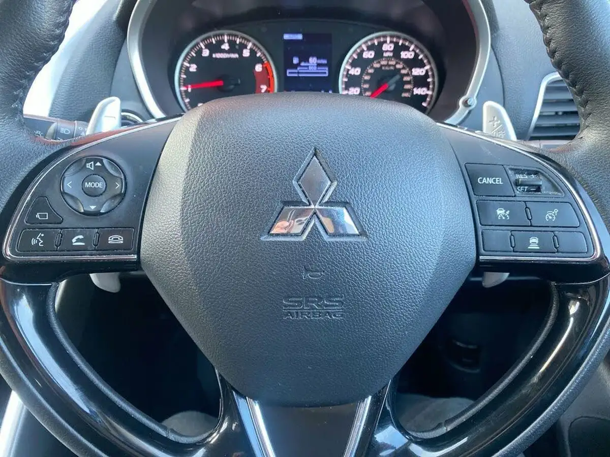 2021-mitsubishi-eclipse-cross-15-exceed-4wd-auto-big-14